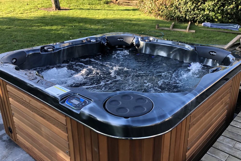 paramount-pools-new-zealand-spa-pools-for-sale-sapphire-spas-and-high-country-spas-gallery-7